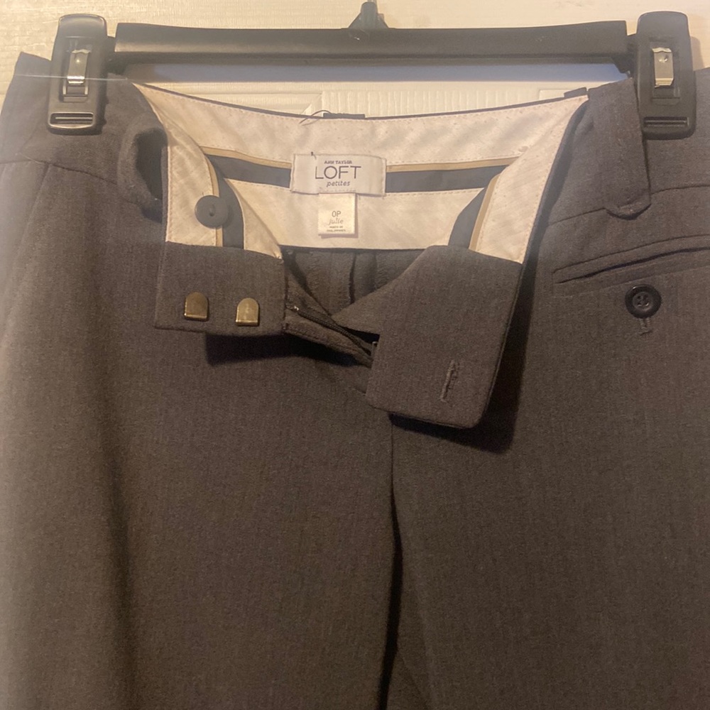 Ann Taylor LOFT petites Size 0P Julie Dress Pants.